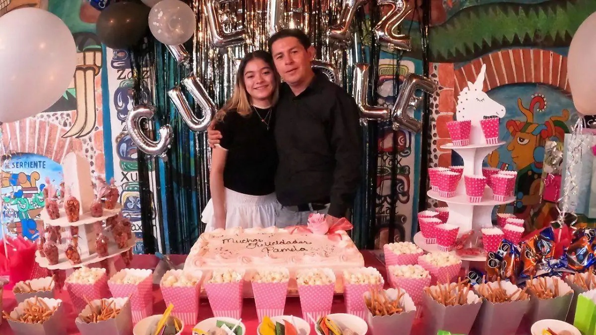 SJR Pamela festejó  con su papá un gran día